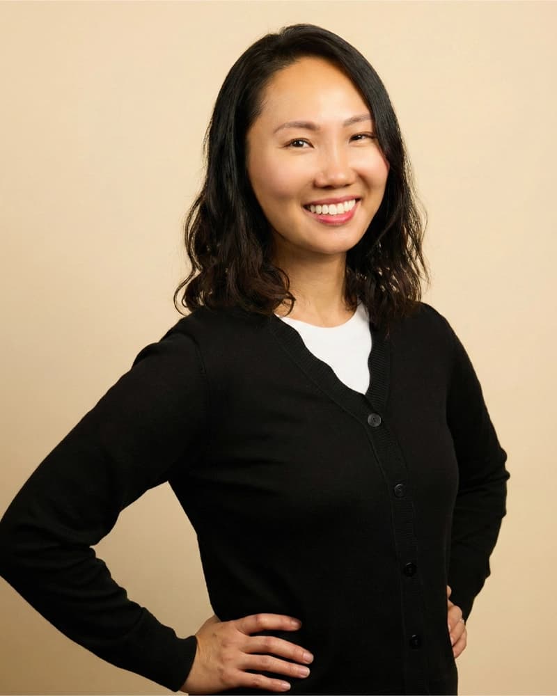 Portrait of Dr. Julia Lee, DDS